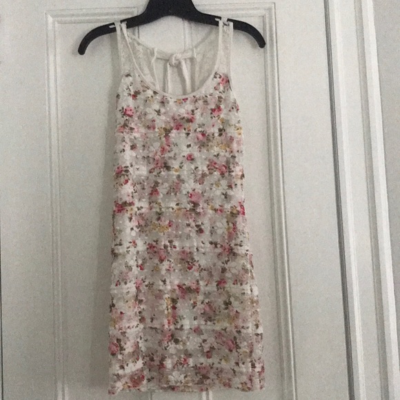 Dress - Picture 1 of 5